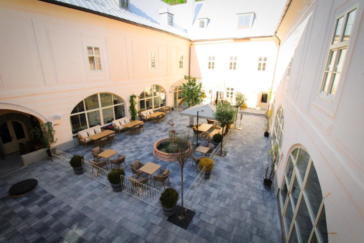 Banská ŠtiavnicaMadam S Boa公寓 外观 照片
